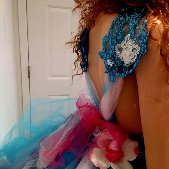 SAMPLE GOWN ONLY-MELISSA Turquoise Pink White Wedding Ballgown Set - Picture 12 of 16